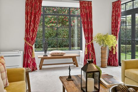 Photo of property in 106 Hamilton Avenue, Ilam, Christchurch, 8041