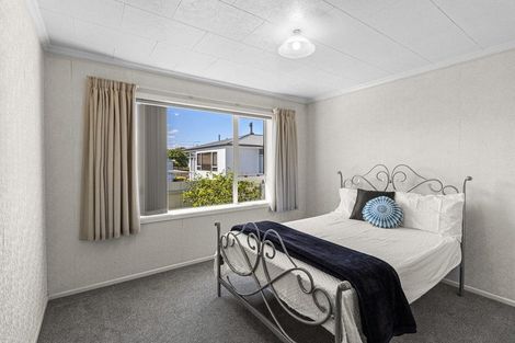 Photo of property in 2/20 Huatoki Street, Vogeltown, New Plymouth, 4310