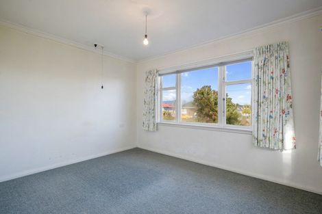 Photo of property in 30 Graham Street, Levin, 5510