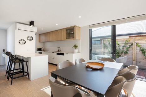 Photo of property in 23u3 Strowan Avenue, Fairfield, Hamilton, 3214
