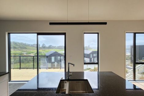 Photo of property in 36 Hokioi Drive, Kenepuru, Porirua, 5022