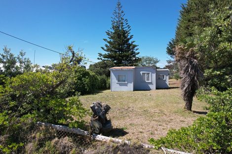 Photo of property in 98 Park Avenue, Waitarere Beach, Levin, 5510