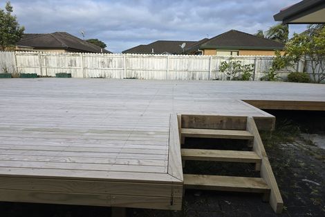 Photo of property in 9 Naul Place, East Tamaki Heights, Auckland, 2016