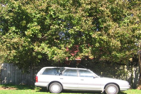 Photo of property in 20 Savoy Road, Glen Eden, Auckland, 0602