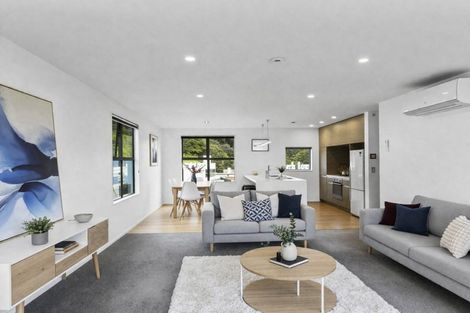 Photo of property in 68 Saddleback Grove, Karori, Wellington, 6012
