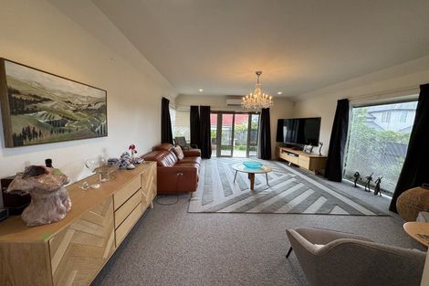 Photo of property in 8a Mchardy Street, Havelock North, 4130