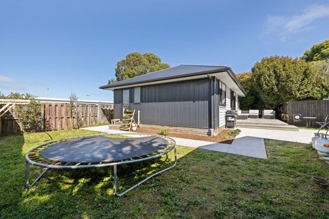 Photo of property in 2/19 Tensing Place, Sockburn, Christchurch, 8042