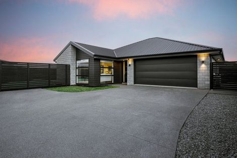 Photo of property in 9 Marcoola Drive, Rolleston, 7614