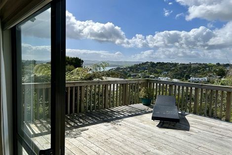 Photo of property in 19 Bay View Road, Raglan, 3225