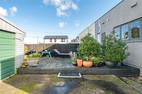 Photo of property in 52 Durham Crescent, Fairfield, Lower Hutt, 5011