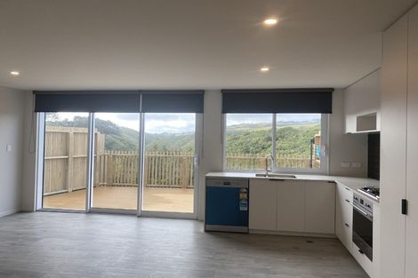 Photo of property in 13/6u Bushland Grove, Paparangi, Wellington, 6037