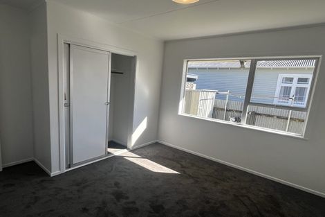 Photo of property in 35 Mcgiffert Street, Palmerston North, 4410