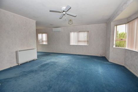 Photo of property in 6 Hogg Crescent, Masterton, 5810