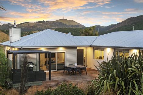 Photo of property in 333 Worsleys Road, Cracroft, Christchurch, 8022