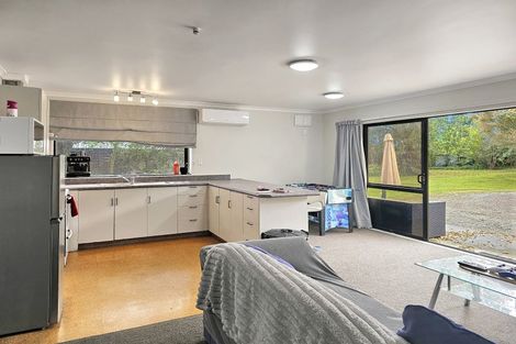 Photo of property in 114 Arapaepae Road, Levin, 5510