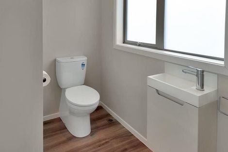 Photo of property in 38 Nile Street, Waterloo, Lower Hutt, 5011