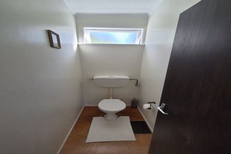 Photo of property in 51 Huntingdon Street, Northland, Wellington, 6012