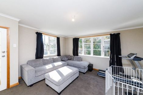Photo of property in 28 Lower High Street, Marton, 4710