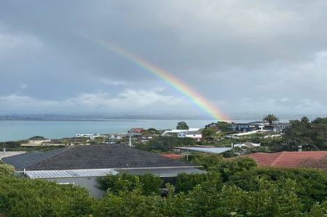 Photo of property in 3/164 Rangatira Road, Beach Haven, Auckland, 0626