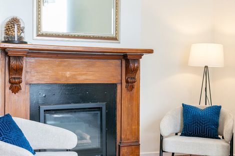 Photo of property in 51 Scarborough Terrace, Mount Victoria, Wellington, 6011