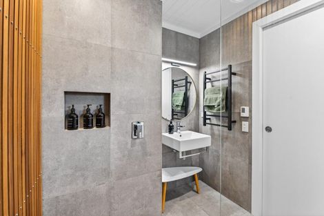Photo of property in 10a Tokomaru Drive, Havelock North, 4130