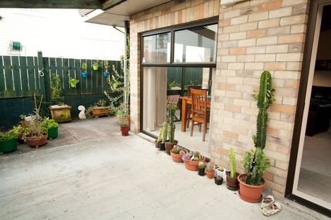 Photo of property in 20f1 Rotoiti Street, Johnsonville, Wellington, 6037