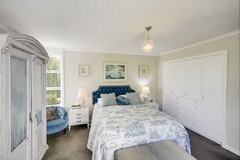 Photo of property in 20 Tauroa Road, Havelock North, 4130