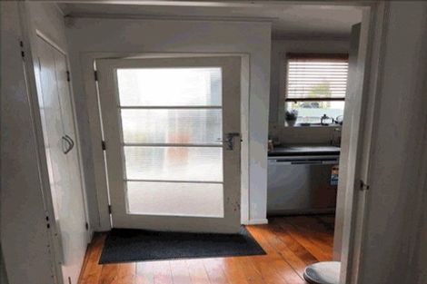 Photo of property in 43 Wharf Road, Te Atatu Peninsula, Auckland, 0610