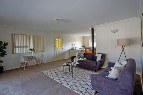 Photo of property in 55a Kempton Street, Greytown, 5712