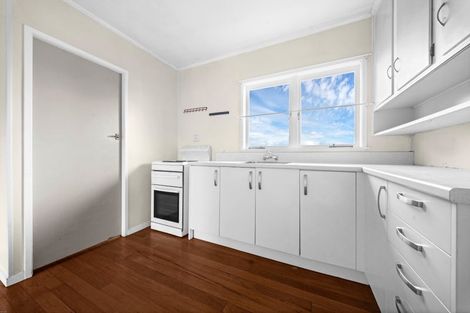 Photo of property in 2/62 Great South Road, Papakura, 2110