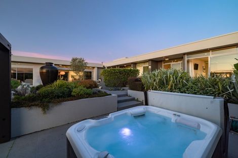 Photo of property in 2 Aglaia Place, Cracroft, Christchurch, 8022