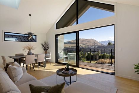 Photo of property in 45b Mcadam Drive, Jacks Point, Queenstown, 9371