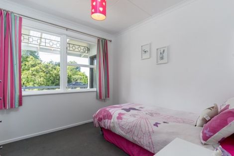 Photo of property in 14 Mahupuku Street, Greytown, 5712