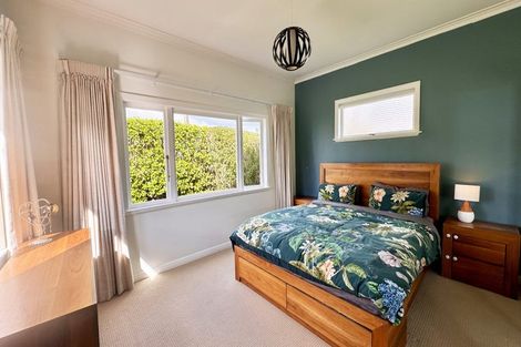 Photo of property in 43 Balmain Road, Birkenhead, Auckland, 0626