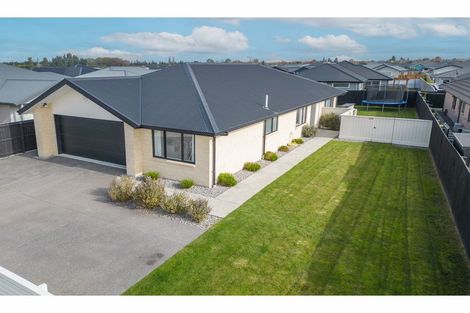 Photo of property in 5 Grasmere Close, Rangiora, 7400