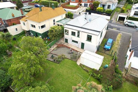 Photo of property in 15 Bernard Street, Kenmure, Dunedin, 9011