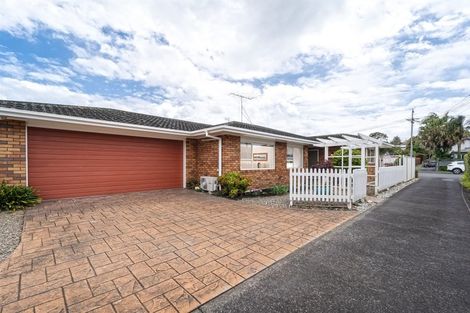 Photo of property in 1/89 Nile Road, Milford, Auckland, 0620