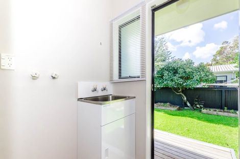 Photo of property in 3a Campion Road, Waikanae Beach, Waikanae, 5036