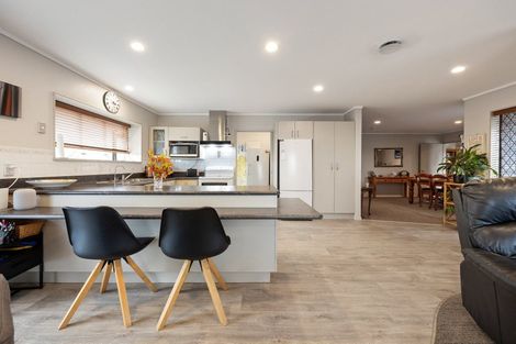 Photo of property in 46 Lansdowne Crescent, Glenview, Hamilton, 3206