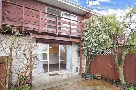 Photo of property in 2/14a Frederick Street, Waltham, Christchurch, 8011