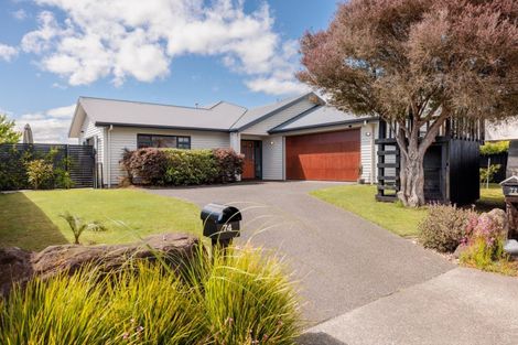 Photo of property in 74 Calypso Drive, Papamoa Beach, Papamoa, 3118