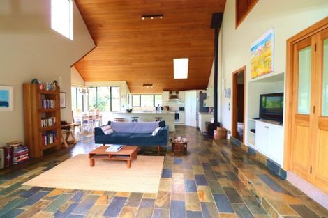 Photo of property in 402 Old Kaipara Road, Kaipara Flats, Warkworth, 0981
