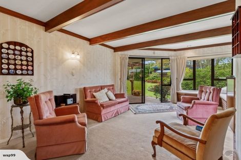 Photo of property in 10 Wilmington Place, Forrest Hill, Auckland, 0620
