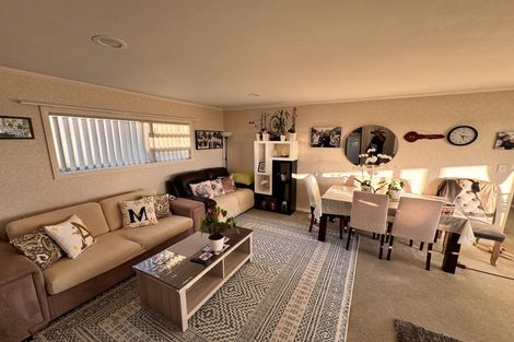 Photo of property in 290 Point View Drive, Dannemora, Auckland, 2016