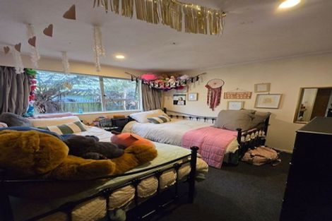 Photo of property in 78b Pinehaven Road, Pinehaven, Upper Hutt, 5019