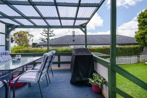 Photo of property in 2/37 Rosier Road, Glen Eden, Auckland, 0602