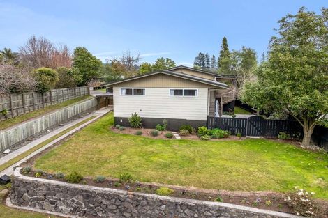 Photo of property in 3 Waitawa Place, Lynmore, Rotorua, 3010