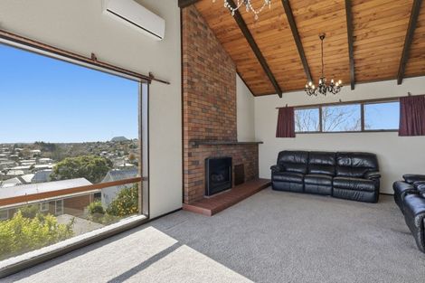 Photo of property in 17 Upland Street, Brookfield, Tauranga, 3110