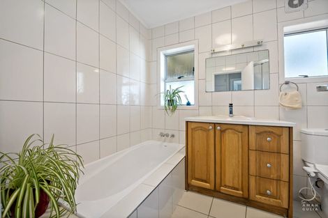 Photo of property in 207 Don Buck Road, Massey, Auckland, 0614