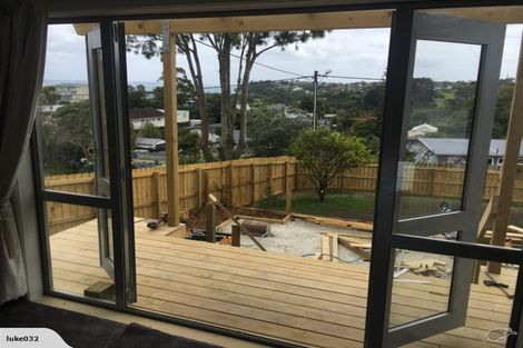 Photo of property in 12a Matai Road, Stanmore Bay, Whangaparaoa, 0932